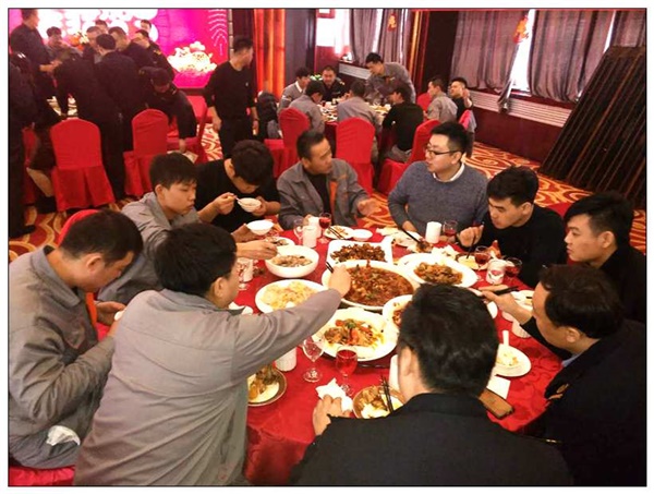 10会餐2.jpg